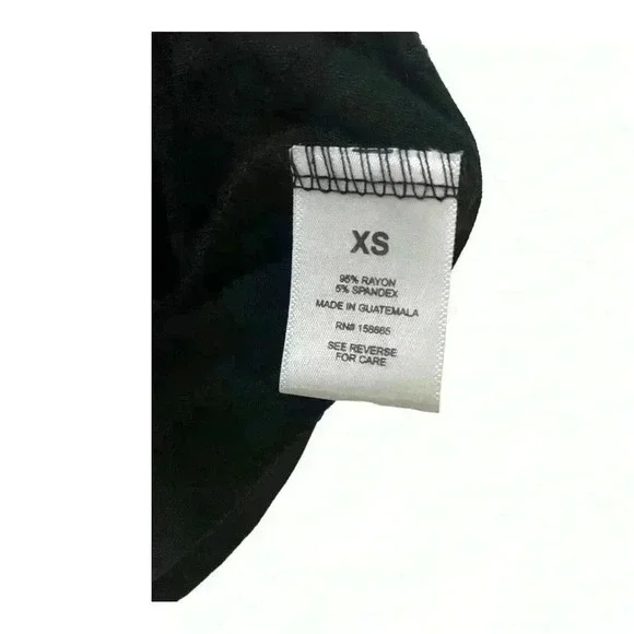 Women’s Graphic Sleeveless Hem Knotted Tee-NWOT - Picture 7 of 7